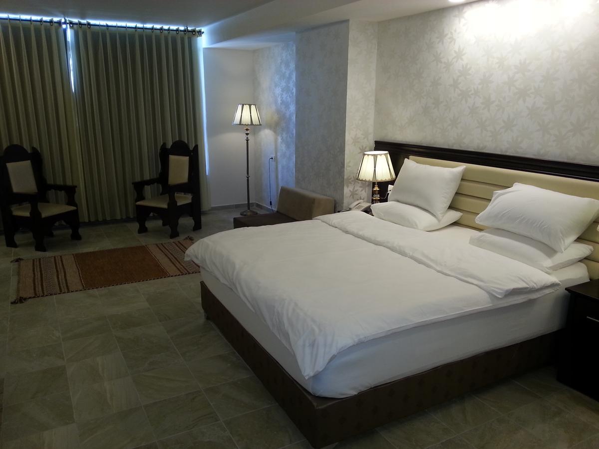 Royal Suites Nablus Eksteriør bilde