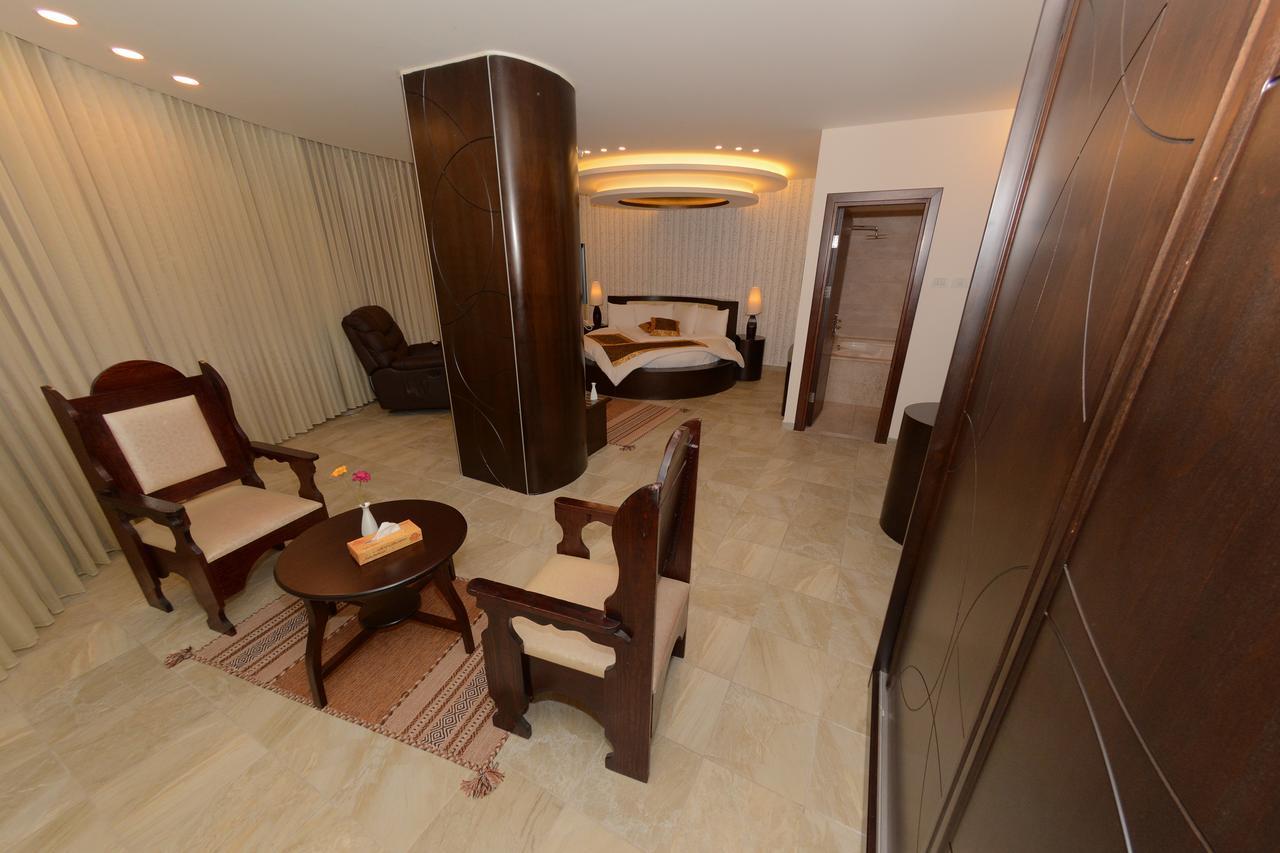 Royal Suites Nablus Eksteriør bilde